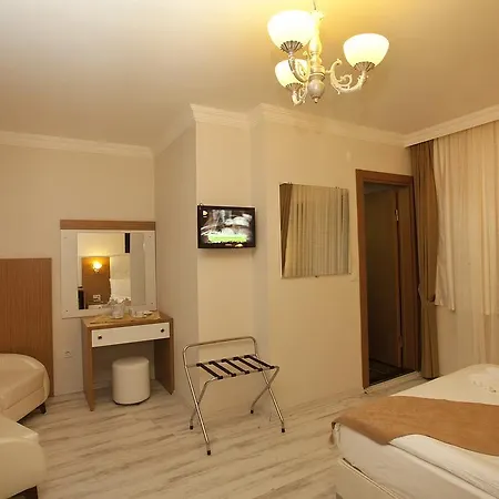 Igneada Parlak Отель 3*