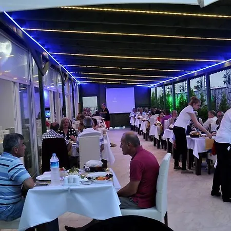 Igneada Parlak Отель 3*